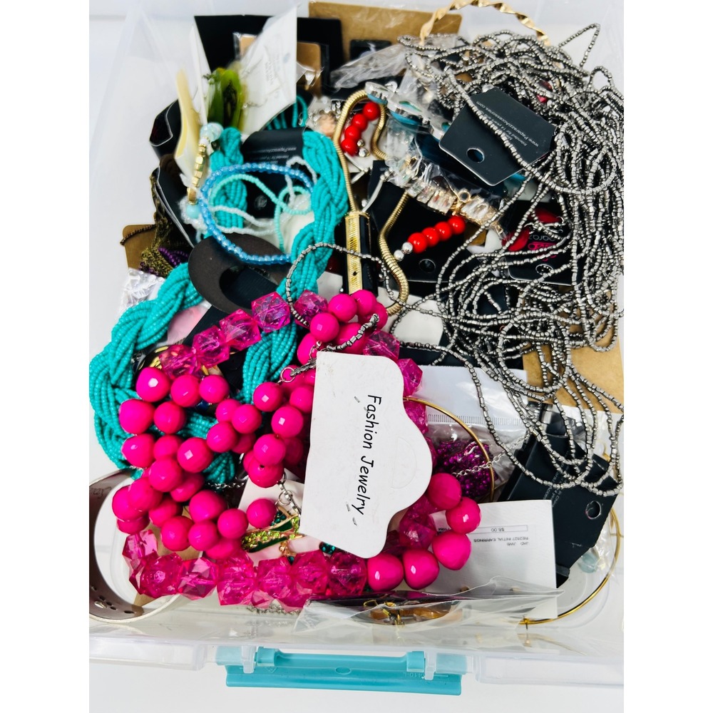 Mystery Jewelry Assorted New Necklace, Bracelet, Earring Lot of 4Lbs Wearable - Picture 7 of 9